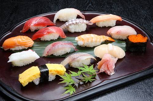「寿司」「鮨」「鮓」…すしを表す漢字、どう違うの？