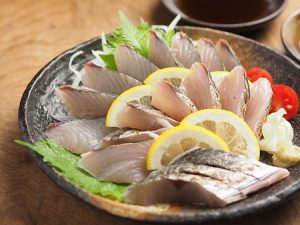 春の魚 サワラ 場所によって旬が変わる出世魚 Sushi Times
