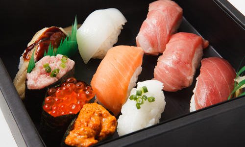 関東と関西で違う「寿司」のスタイル…中身と歴史を解説